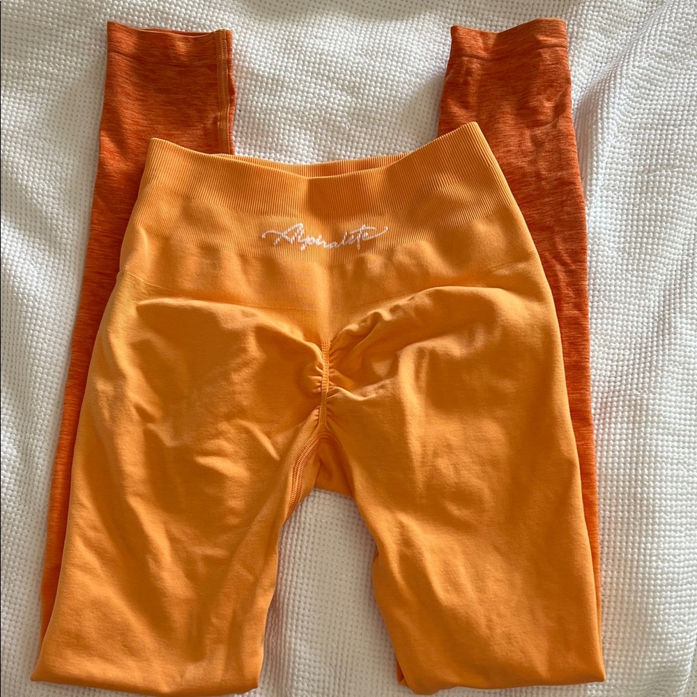 Alphalete Two-Tone Orange Scrunch-Back Leggings